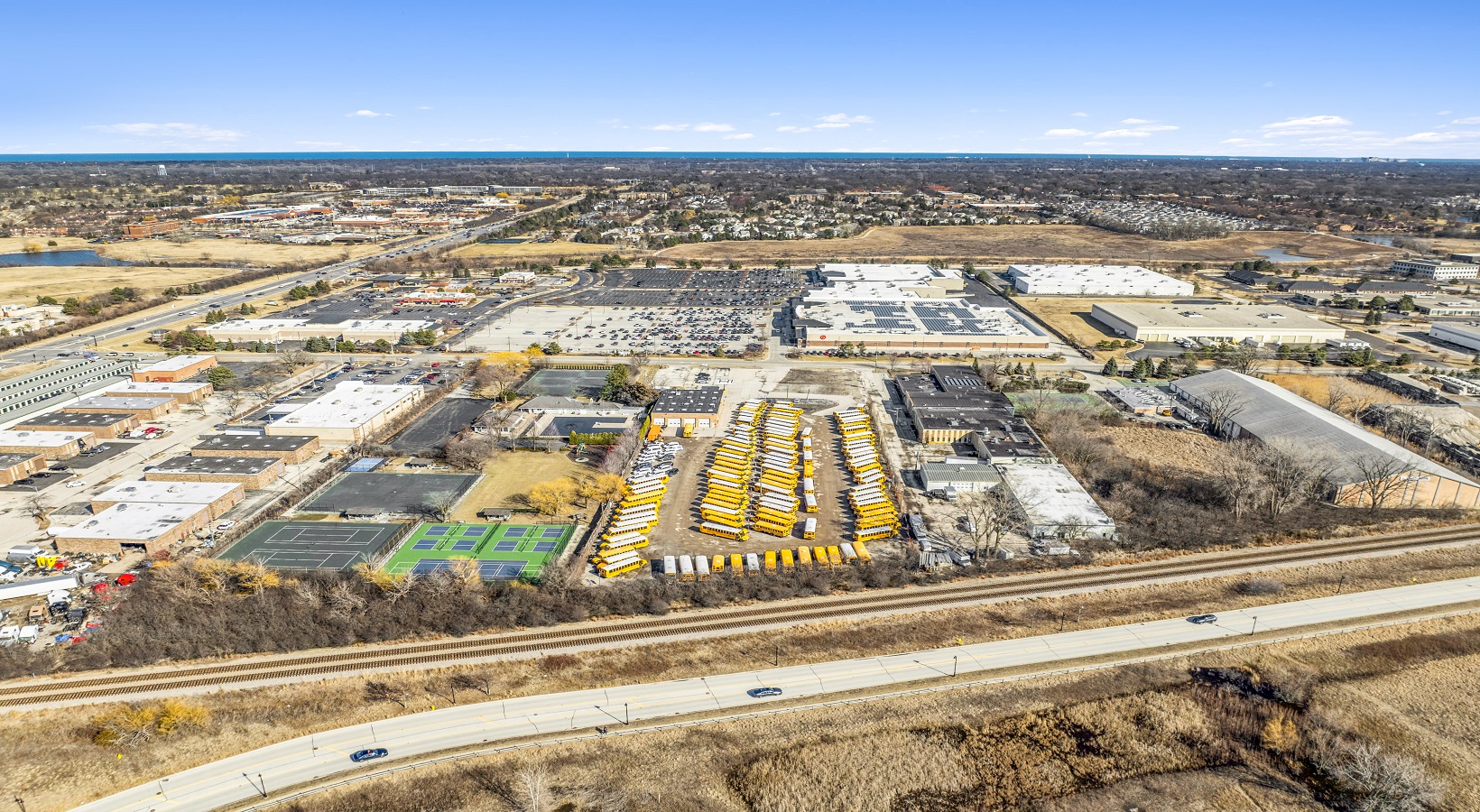 2800-Old-Willow-Rd-Northbrook-IL-2