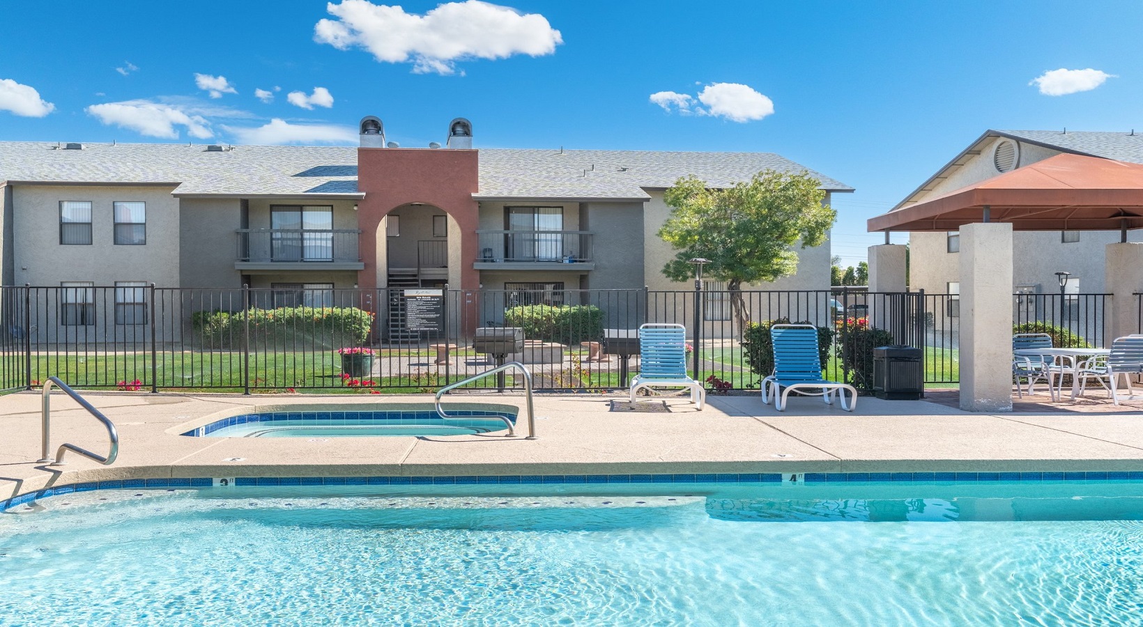 Reflections at red mountain_P8