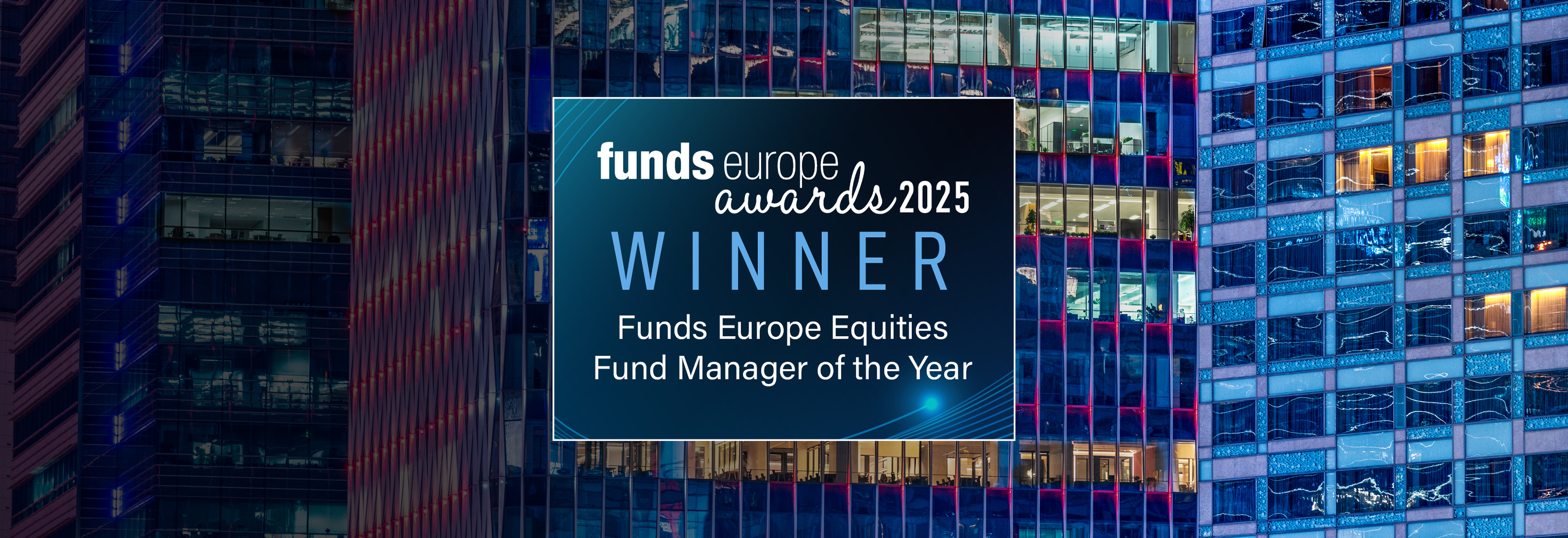 fea25-category-badges-winner-01.-dark-center