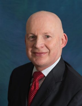 Alistair Lowe